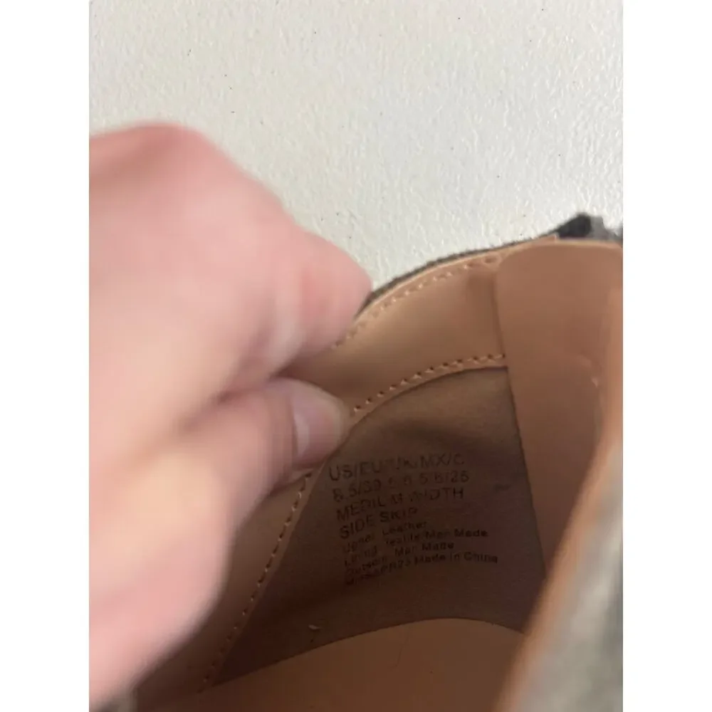 Kenneth Cole Reaction Oliver Green Suede Ankle Boots Size 8.5